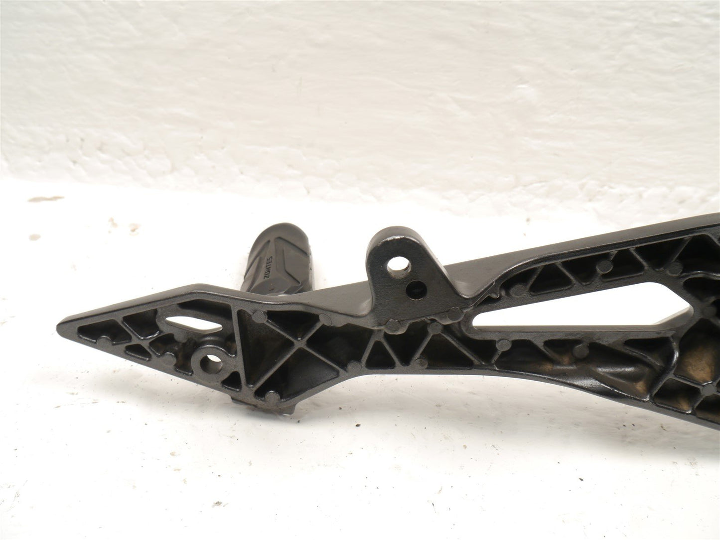 ZONTES ZT125 G1 2021-2025 LEFT FOOTREST HANGER