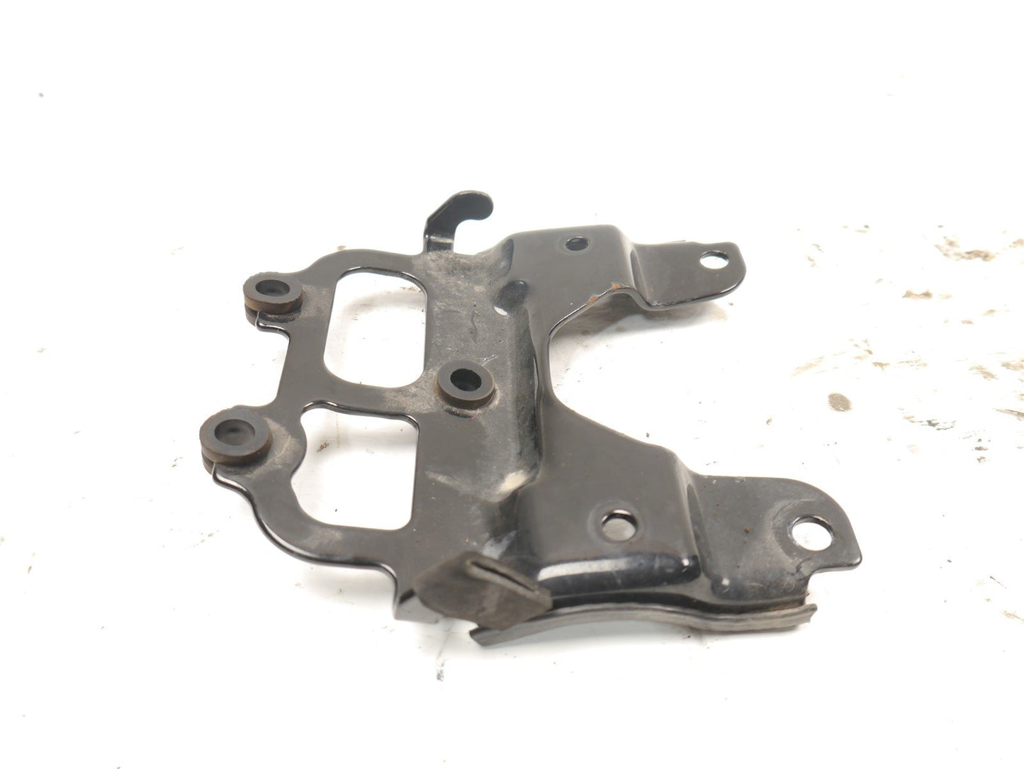 ZONTES ZT125 G1 2021-2025 CLOCK MOUNTING BRACKET