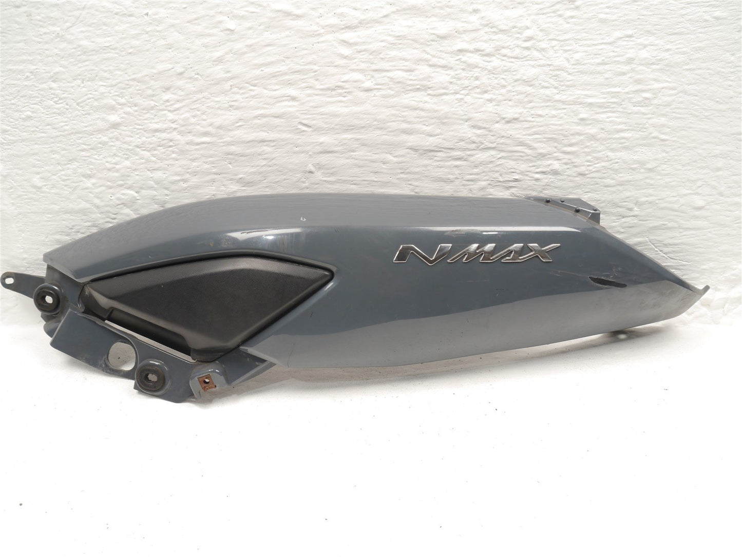 YAMAHA GPD125 NMAX 2021-2023 LEFT SEAT FAIRING
