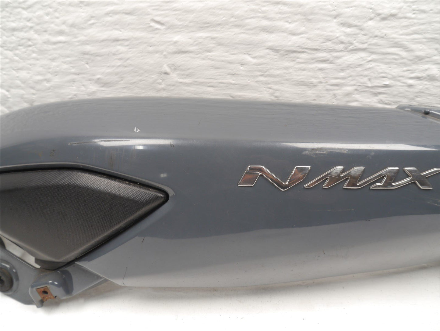 YAMAHA GPD125 NMAX 2021-2023 LEFT SEAT FAIRING