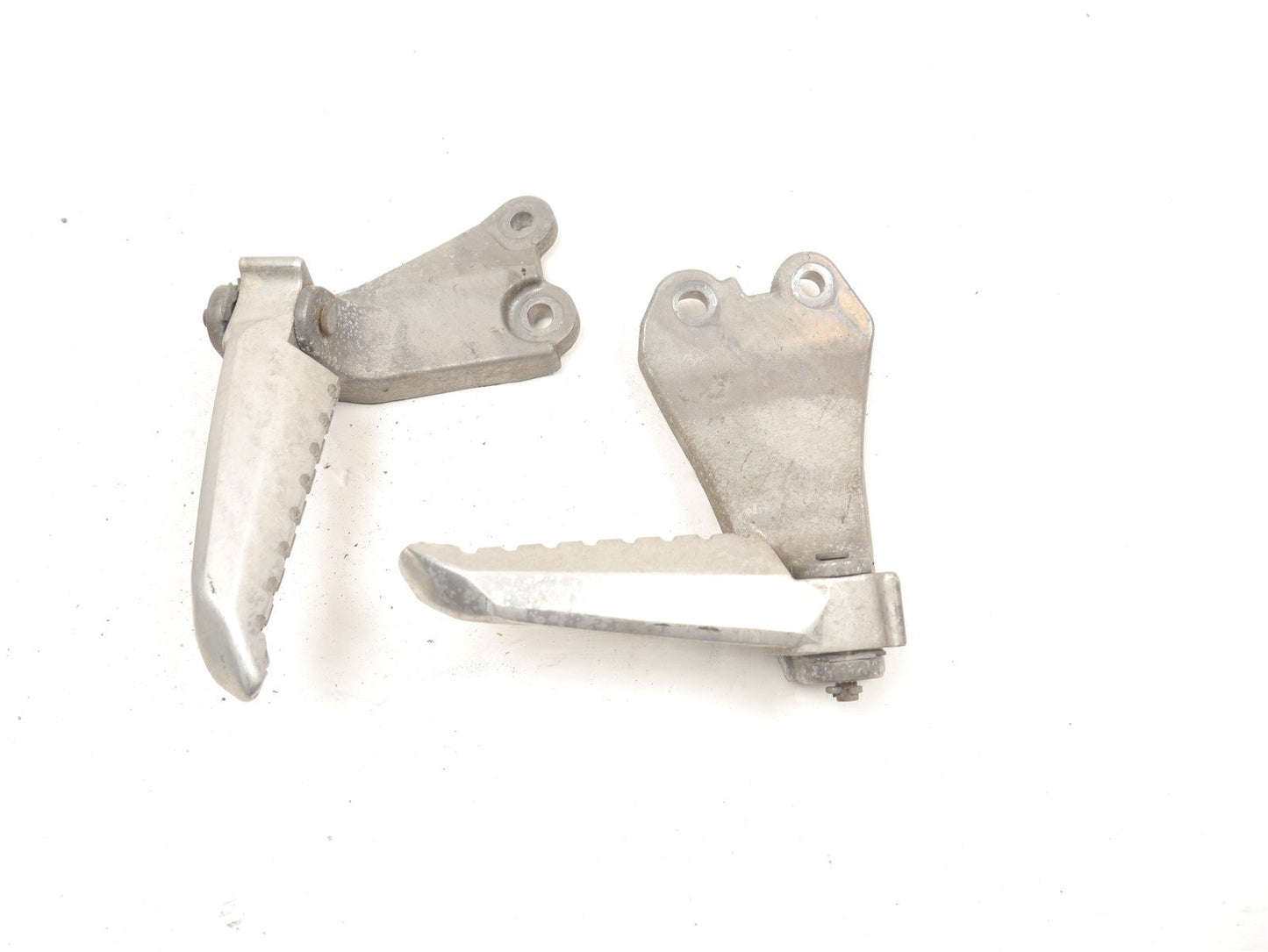 YAMAHA GPD125 NMAX 2021-2023 REAR PEGS & HANGERS
