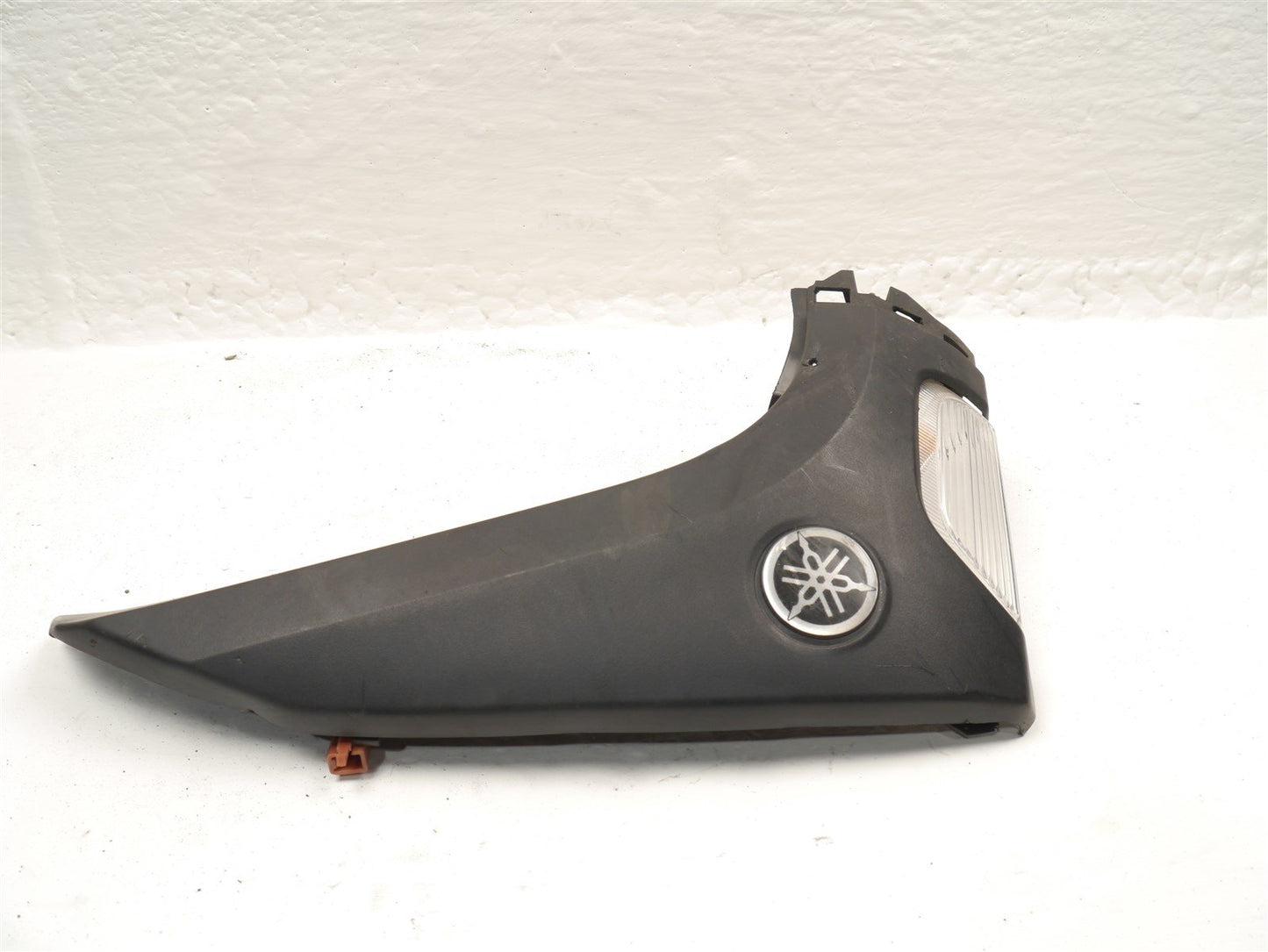 YAMAHA GPD125 NMAX 2021-2023 FRONT LEFT INDICATOR & FAIRING
