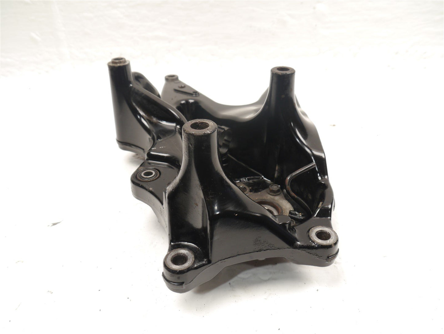 YAMAHA GPD125 NMAX 2021-2023 REAR WHEEL MOUNT