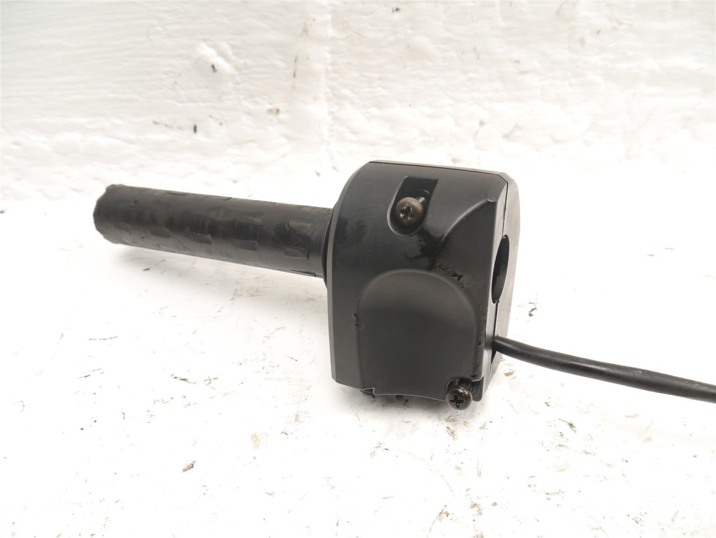 YAMAHA GPD125 NMAX 2015-2020 THROTTLE TUBE & SWITCHGEAR