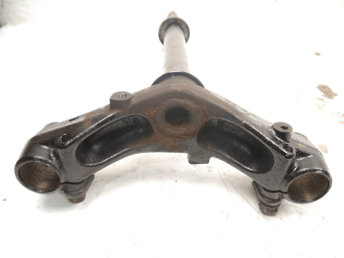 YAMAHA GPD125 NMAX 2015-2020 BOTTOM FORK YOKE