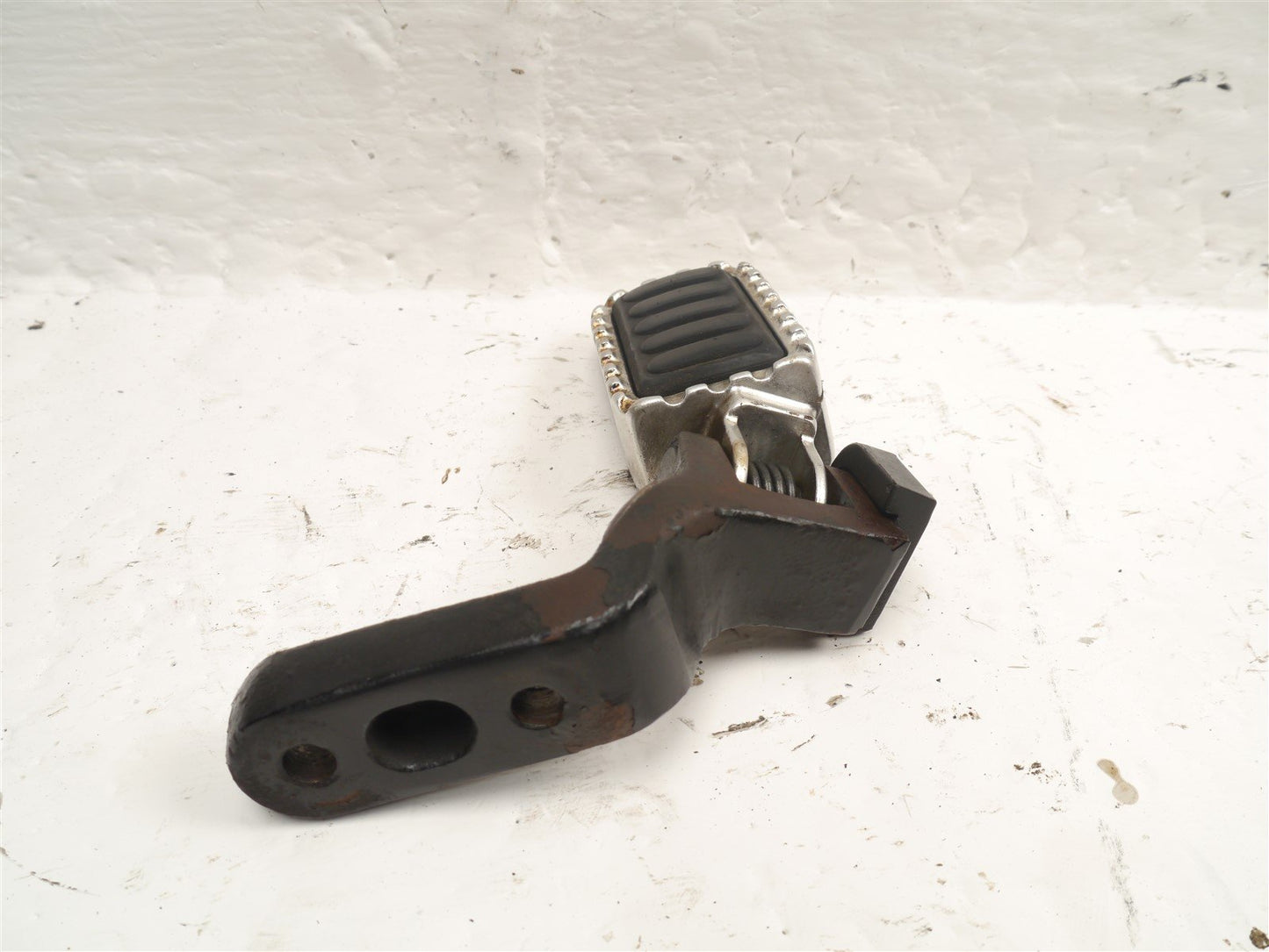SINNIS TERRAIN 125 2017-2020 FRONT LEFT & RIGHT PEGS
