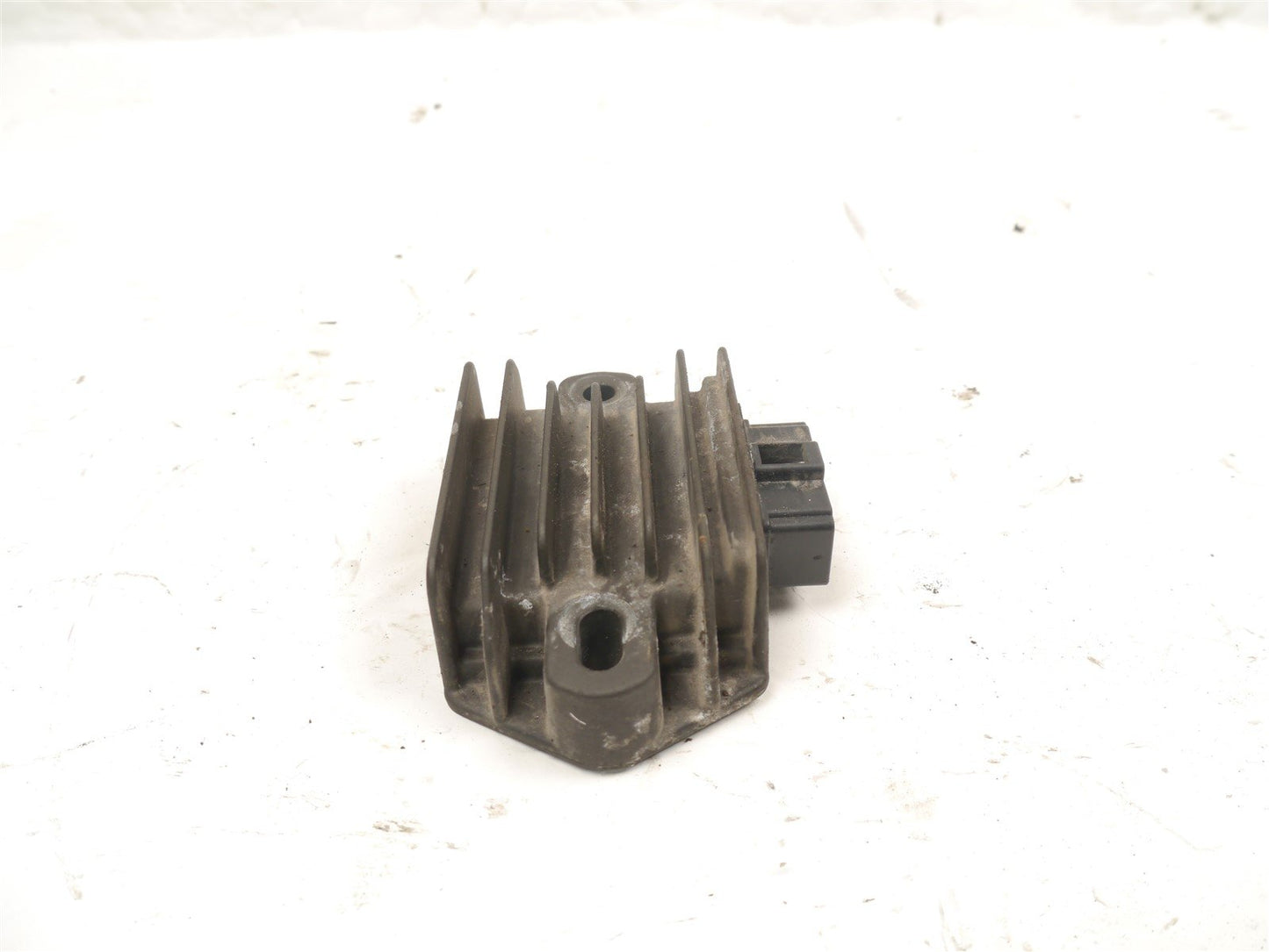 HONDA CB125F 2015-2019 VOLTAGE REGULATOR RECTIFIER