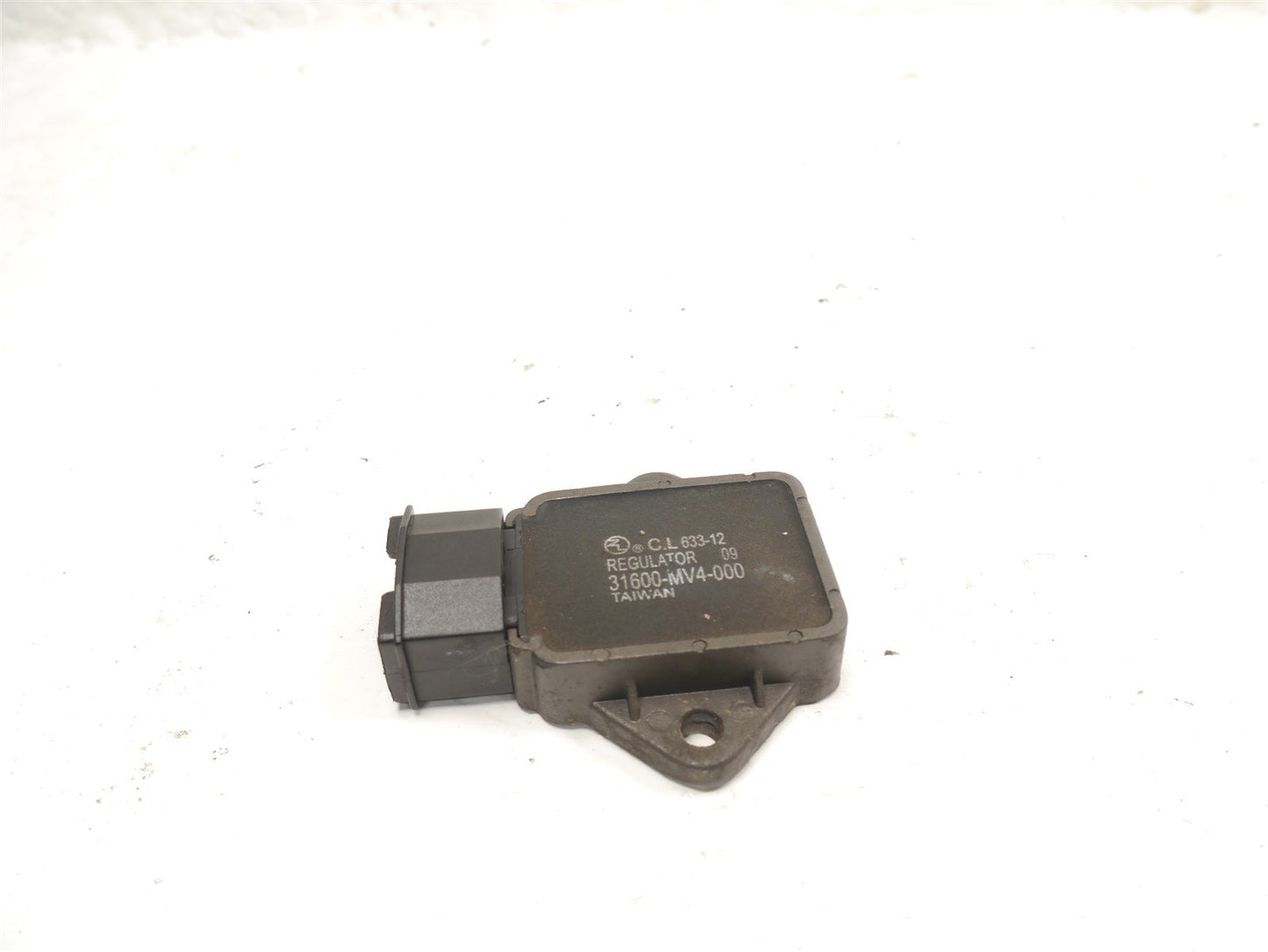HONDA NT 650 DEAUVILLE 2002-2005 VOLTAGE REGULATOR