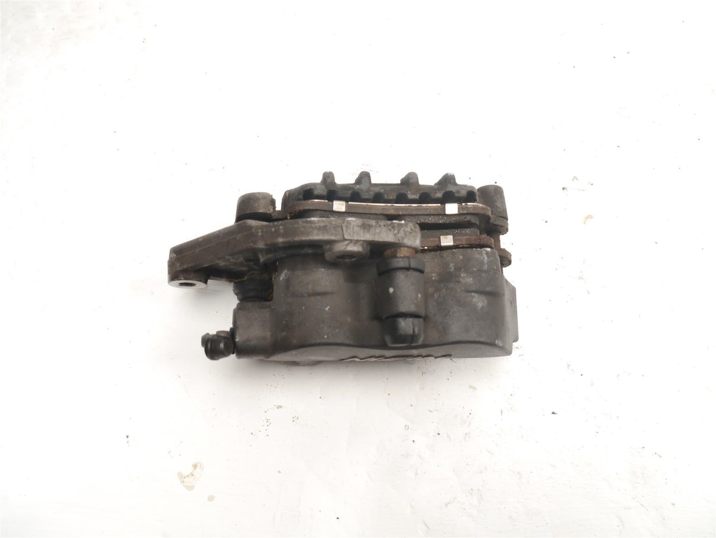 HONDA NT 650 DEAUVILLE 2002-2005 FRONT RIGHT BRAKE CALIPER