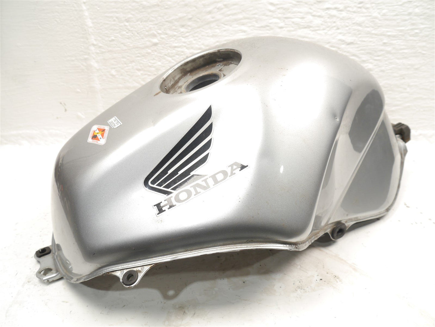 HONDA NT 650 DEAUVILLE 2002-2005 FUEL TANK
