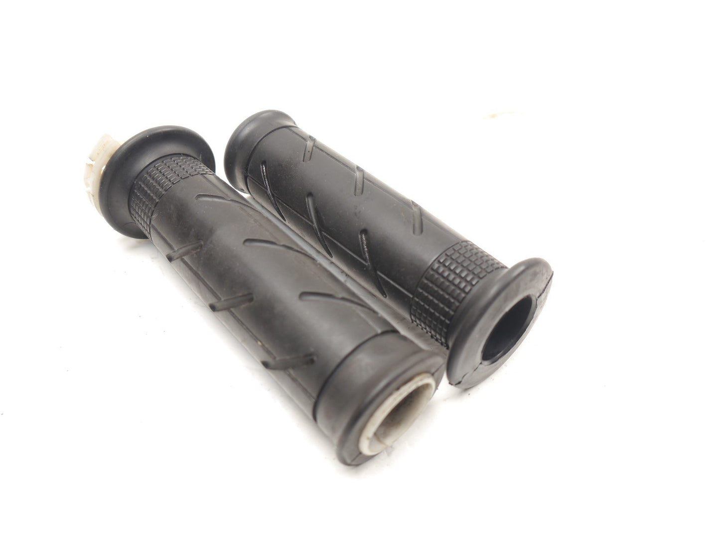 HONDA CBR600 F4 1999-2000 THROTTLE TUBE & GRIPS