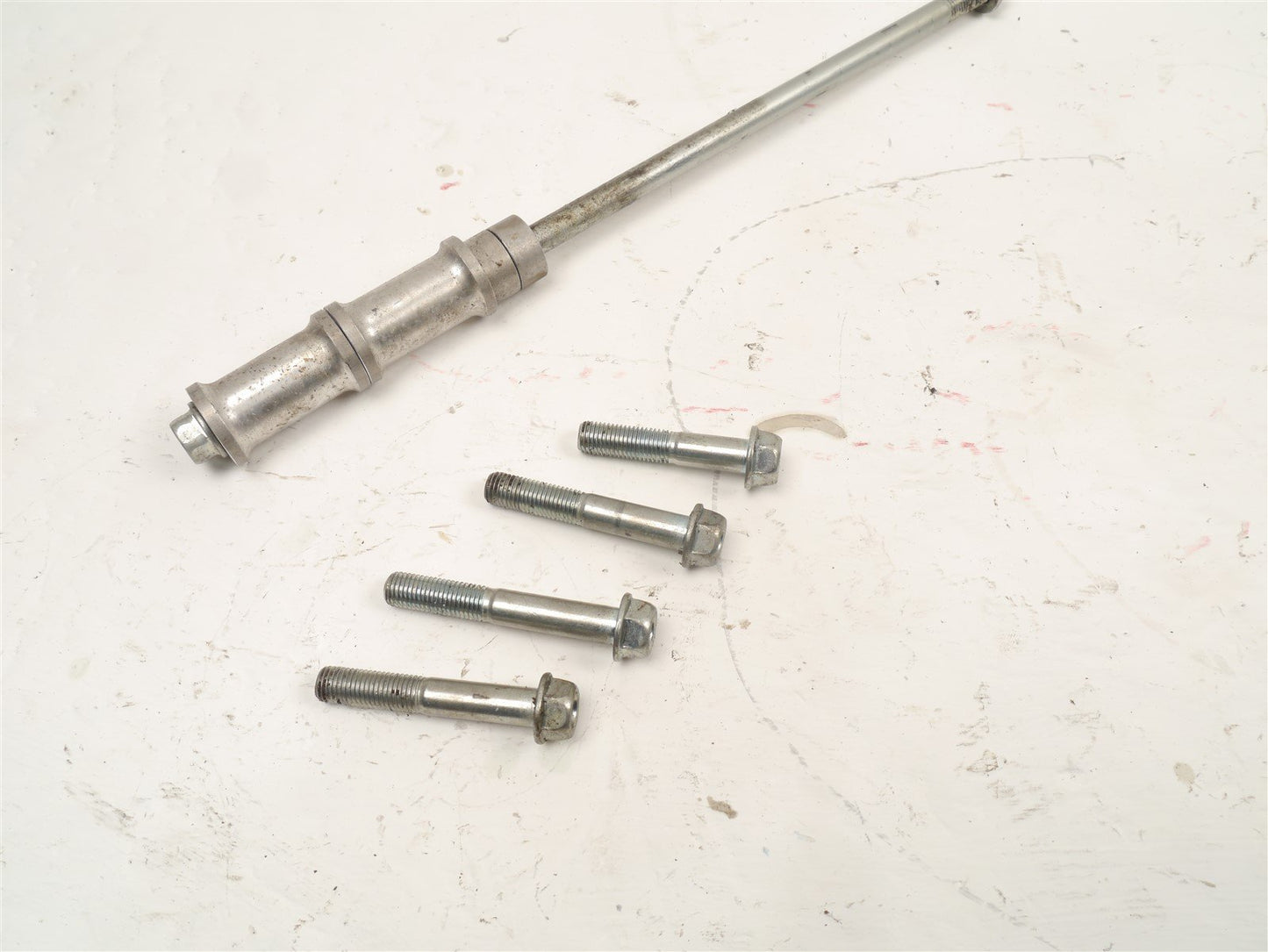 HONDA CBR600 F4 1999-2000 ENGINE BOLTS