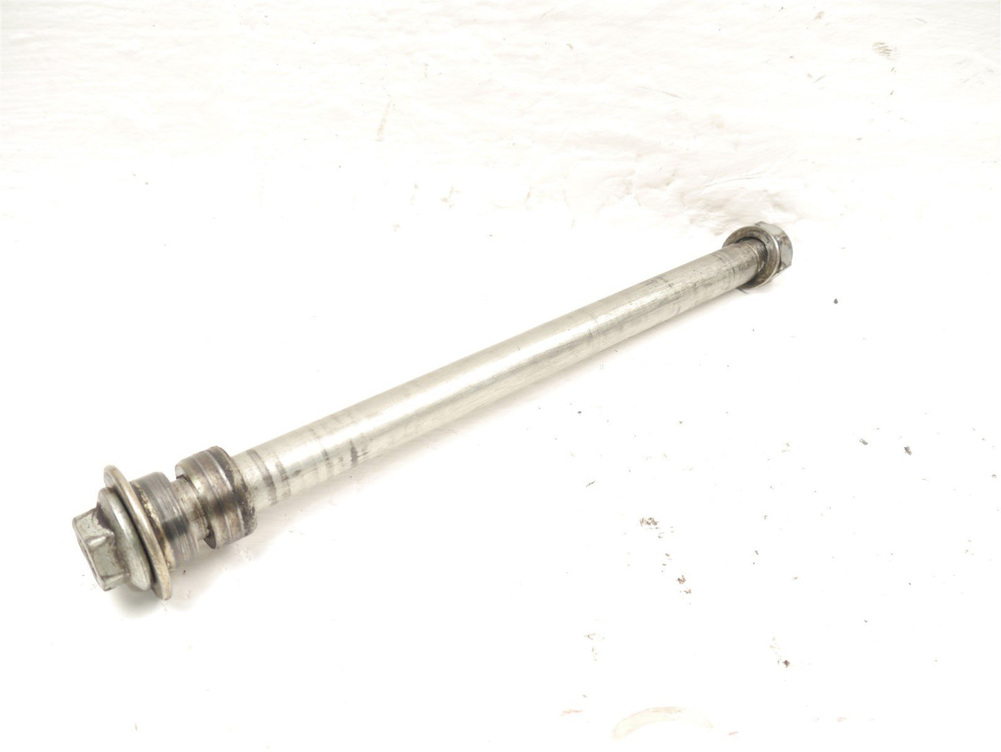 HONDA CBR600 F4 1999-2000 REAR WHEEL SPINDLE