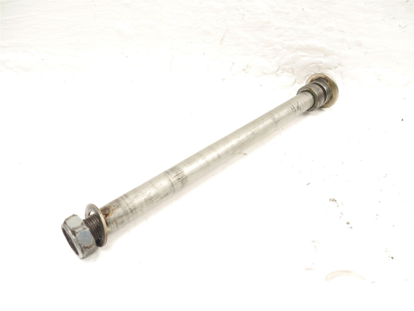 HONDA CBR600 F4 1999-2000 REAR WHEEL SPINDLE
