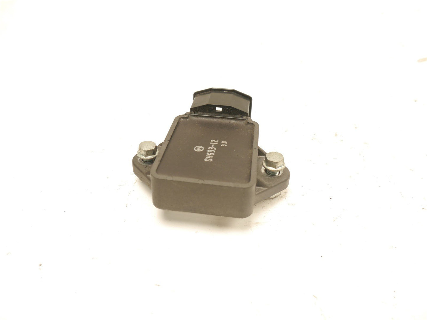 HONDA CBR600 F4 1999-2000 VOLTAGE REGULATOR RECTIFIER OEM