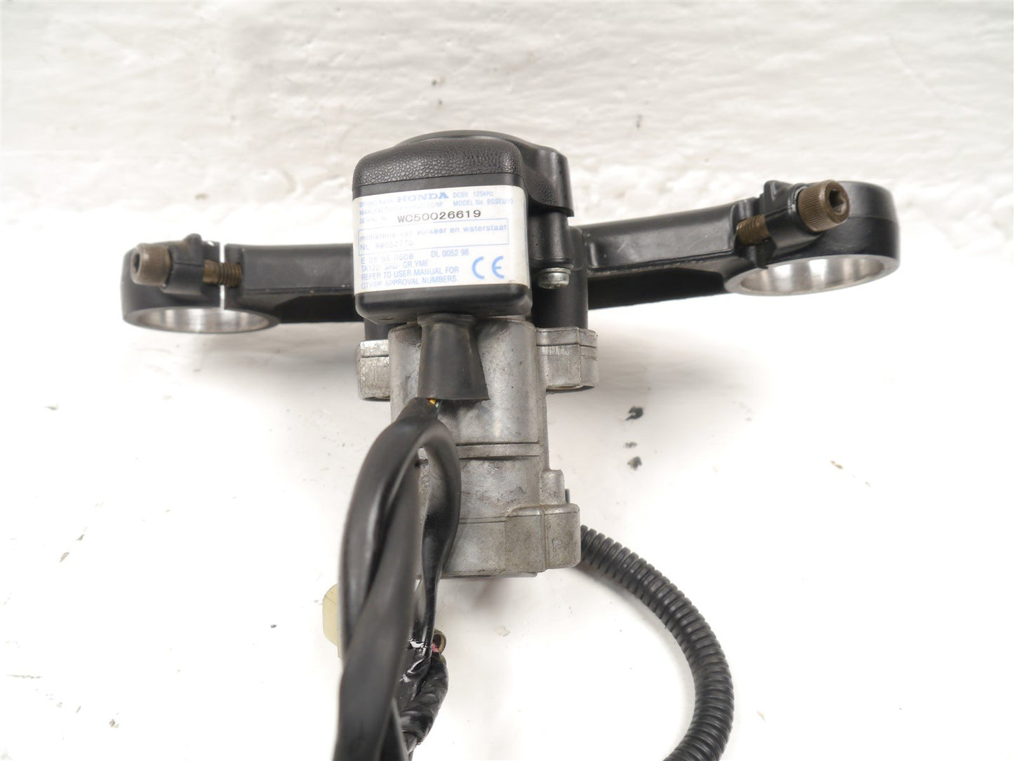 HONDA CBR600 F4 1999-2000 HISS IGNITION LOCK SET 9K