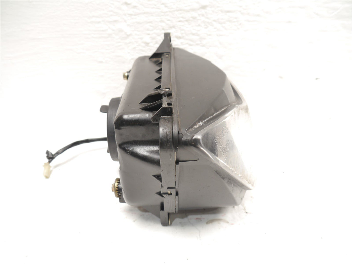 HONDA CBR600 F4 1999-2000 HEADLIGHT (DAMAGED)