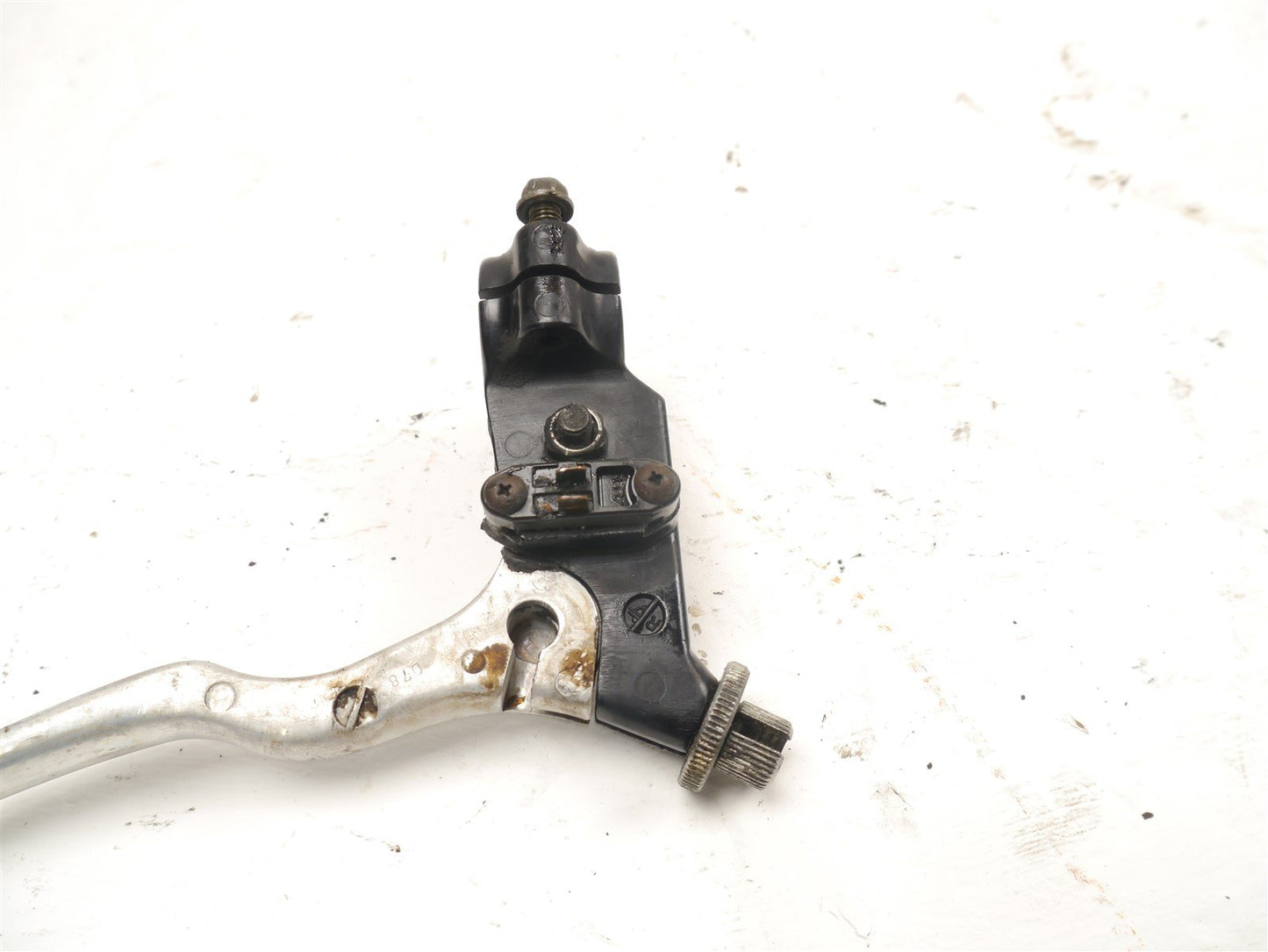 SUZUKI GSX750 W INAZUMA 1997-2002 CLUTCH LEVER & MOUNT