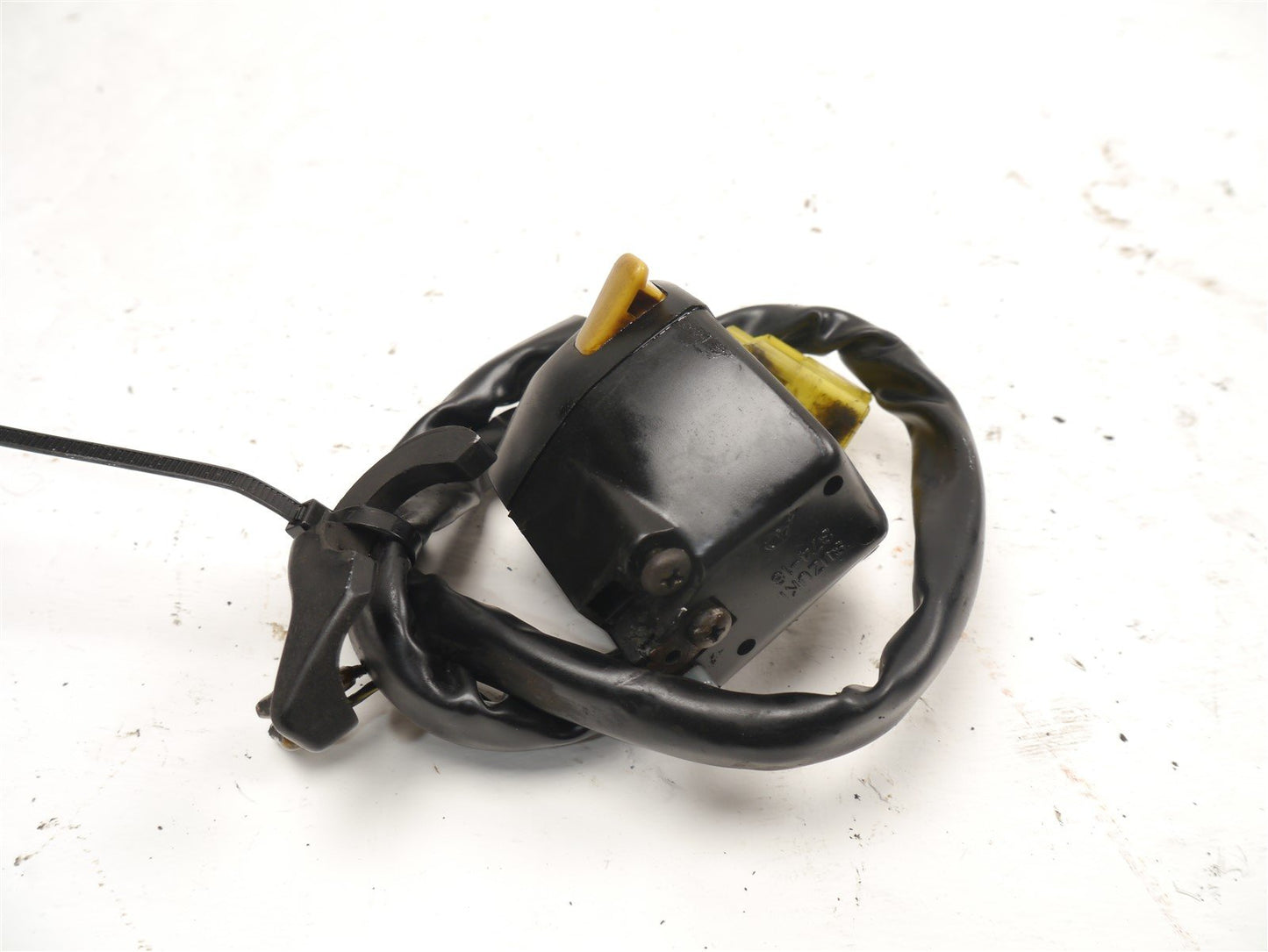 SUZUKI GSX750 W INAZUMA 1997-2002 LEFT SWITCHGEAR