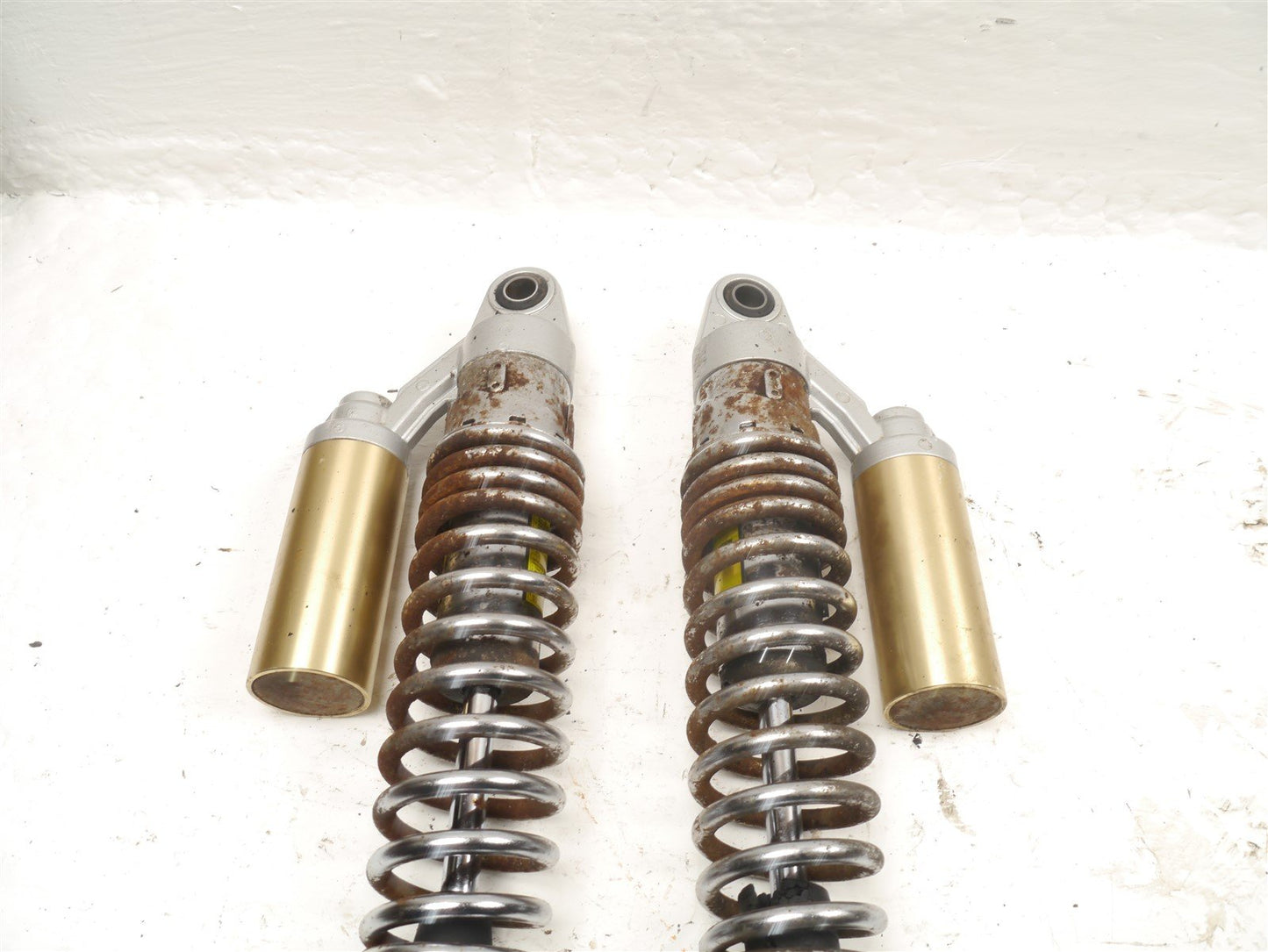 SUZUKI GSX750 W INAZUMA 1997-2002 REAR SHOCK ABSORBERS
