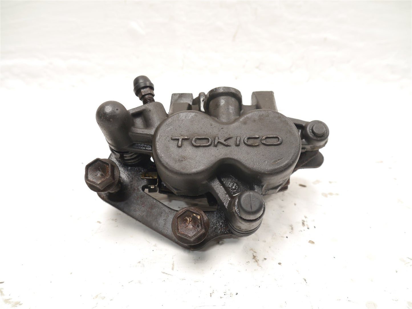 SUZUKI GSX750 W INAZUMA 1997-2002 FRONT LEFT BRAKE CALIPER
