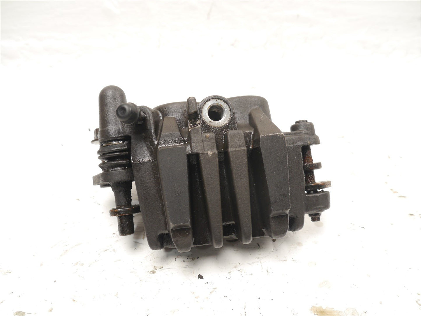SUZUKI GSX750 W INAZUMA 1997-2002 FRONT RIGHT BRAKE CALIPER