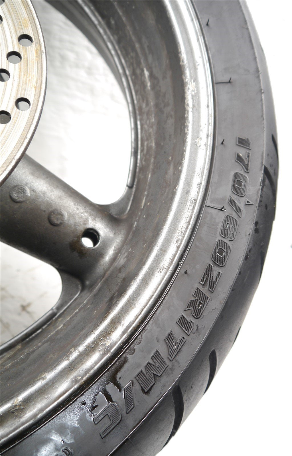 SUZUKI GSX750 W INAZUMA 1997-2002 REAR WHEEL & TIRE