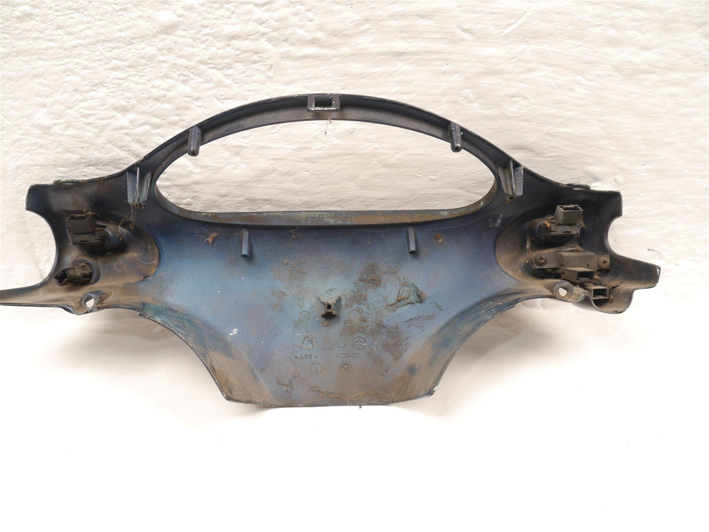 VESPA PIAGGIO ET4 125 2001-2005 REAR HANDLEBAR FAIRING & SWITCHES