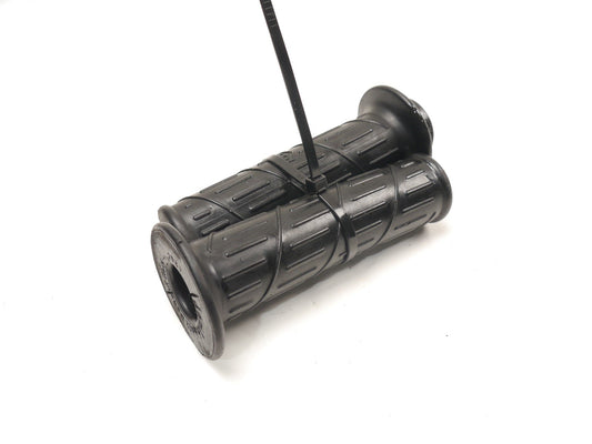 VESPA PIAGGIO ET4 125 2001-2005 THROTTLE TUBE & GRIPS