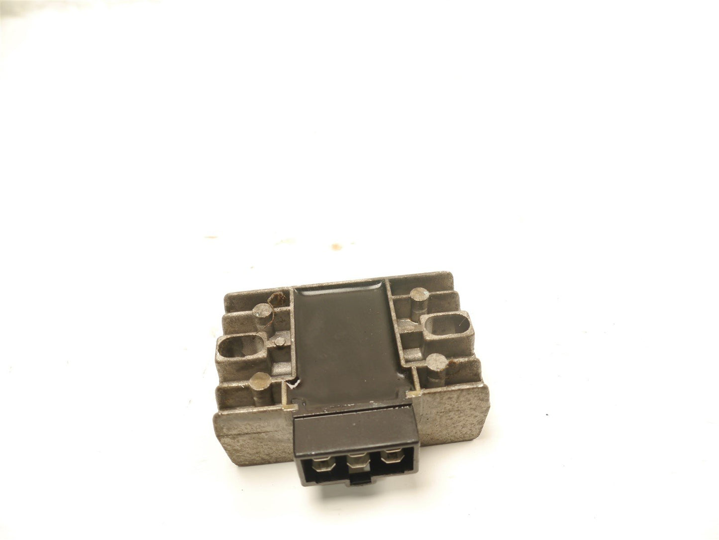VESPA PIAGGIO ET4 125 2001-2005 VOLTAGE REGULATOR RECTIFIER