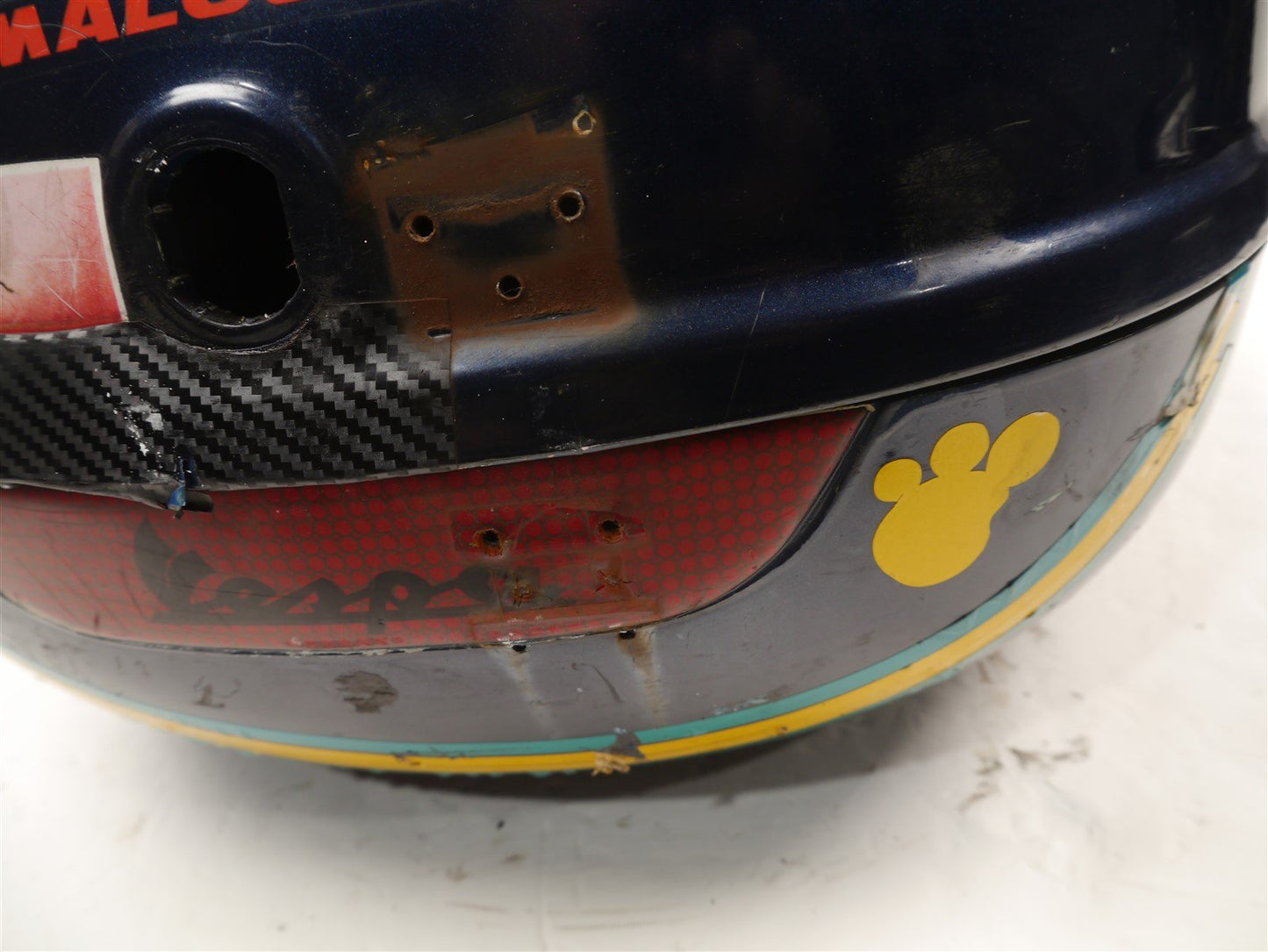 VESPA PIAGGIO ET4 125 2001-2005 TOP BOX (NEEDS REPAIR)