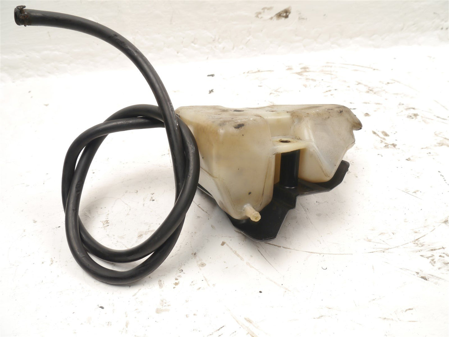KAWASAKI GPZ600R COOLANT RESERVOIR