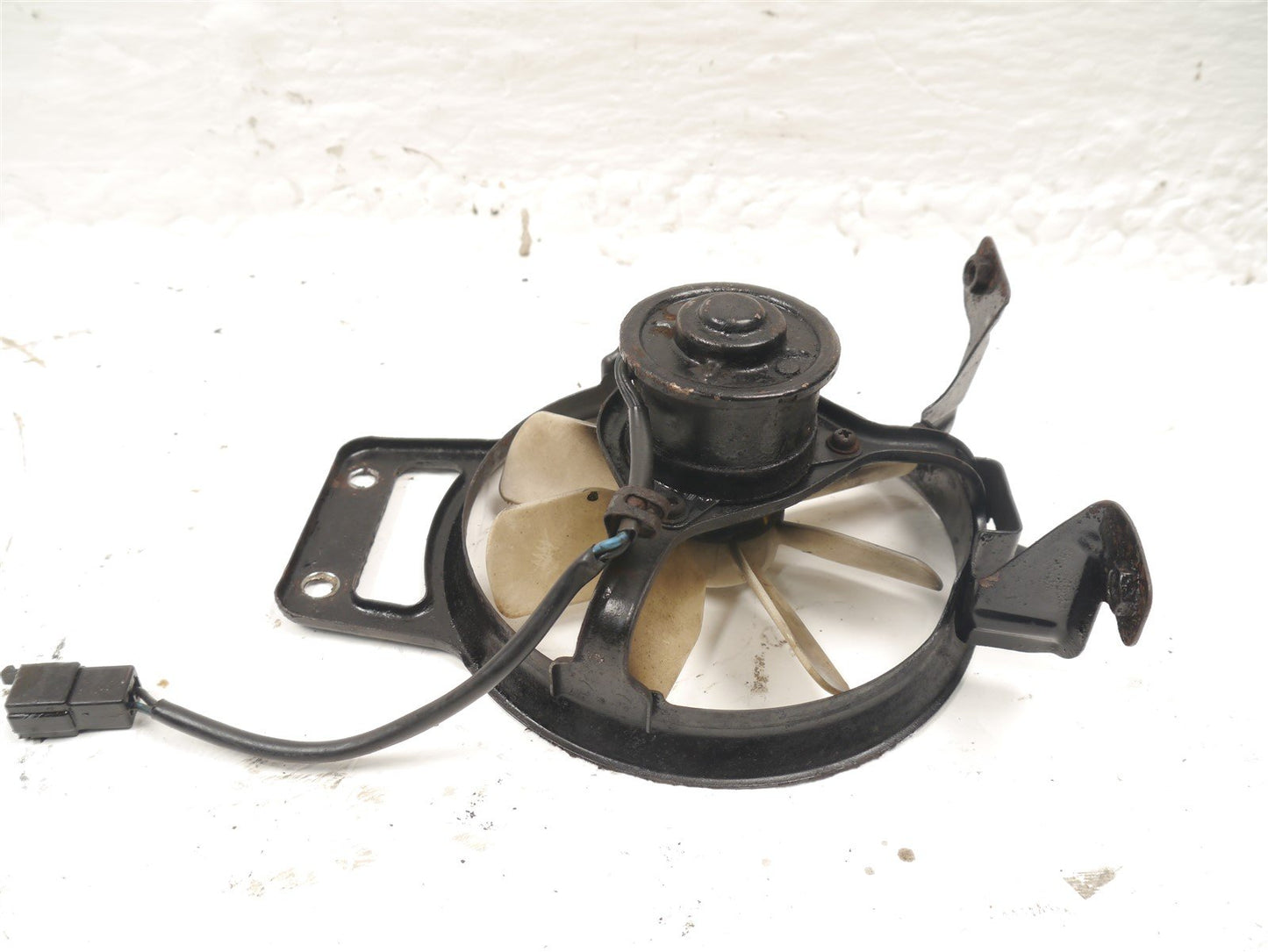 KAWASAKI GPZ600R RADIATOR FAN