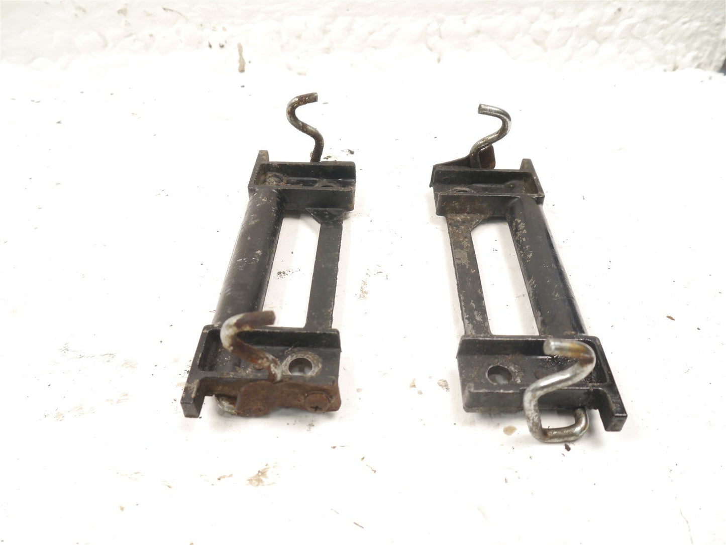 KAWASAKI GPZ600R BUNGEE LUGGAGE HOOKS