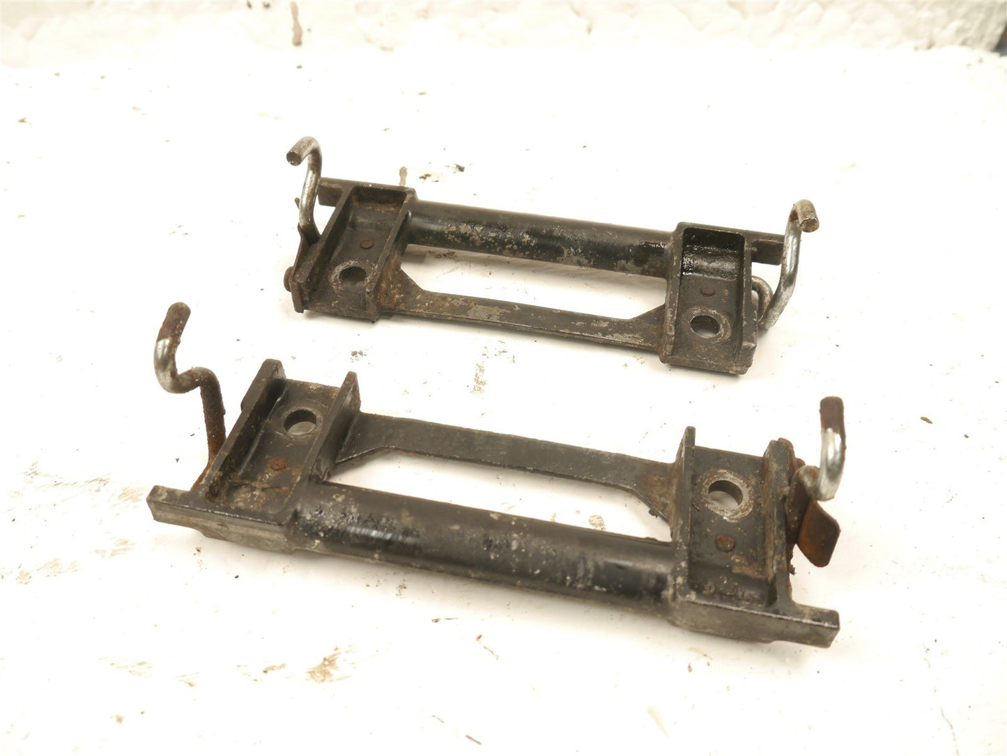 KAWASAKI GPZ600R BUNGEE LUGGAGE HOOKS