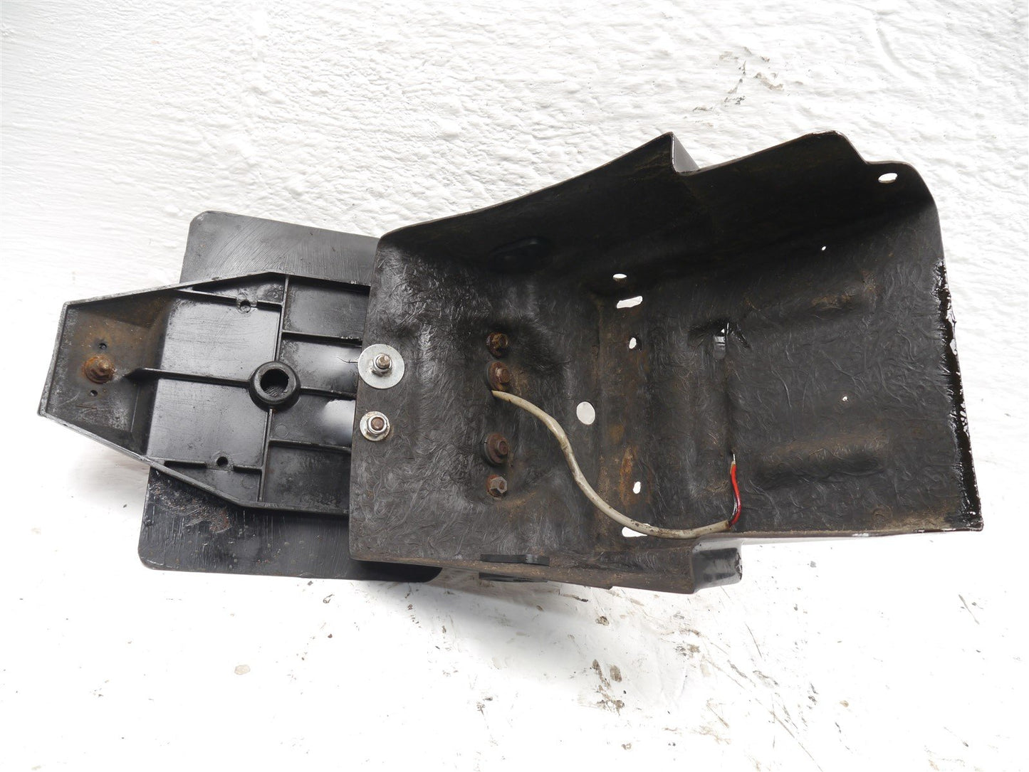 KAWASAKI GPZ600R REAR MUDGUARD