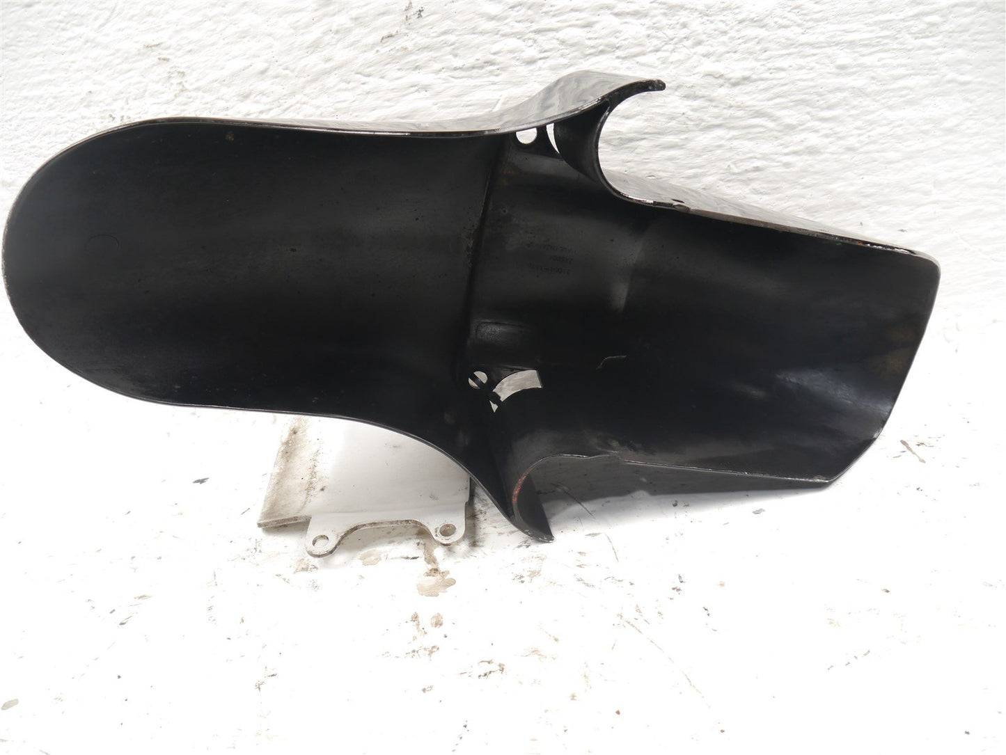 KAWASAKI GPZ600R FRONT MUDGUARD & BRACE