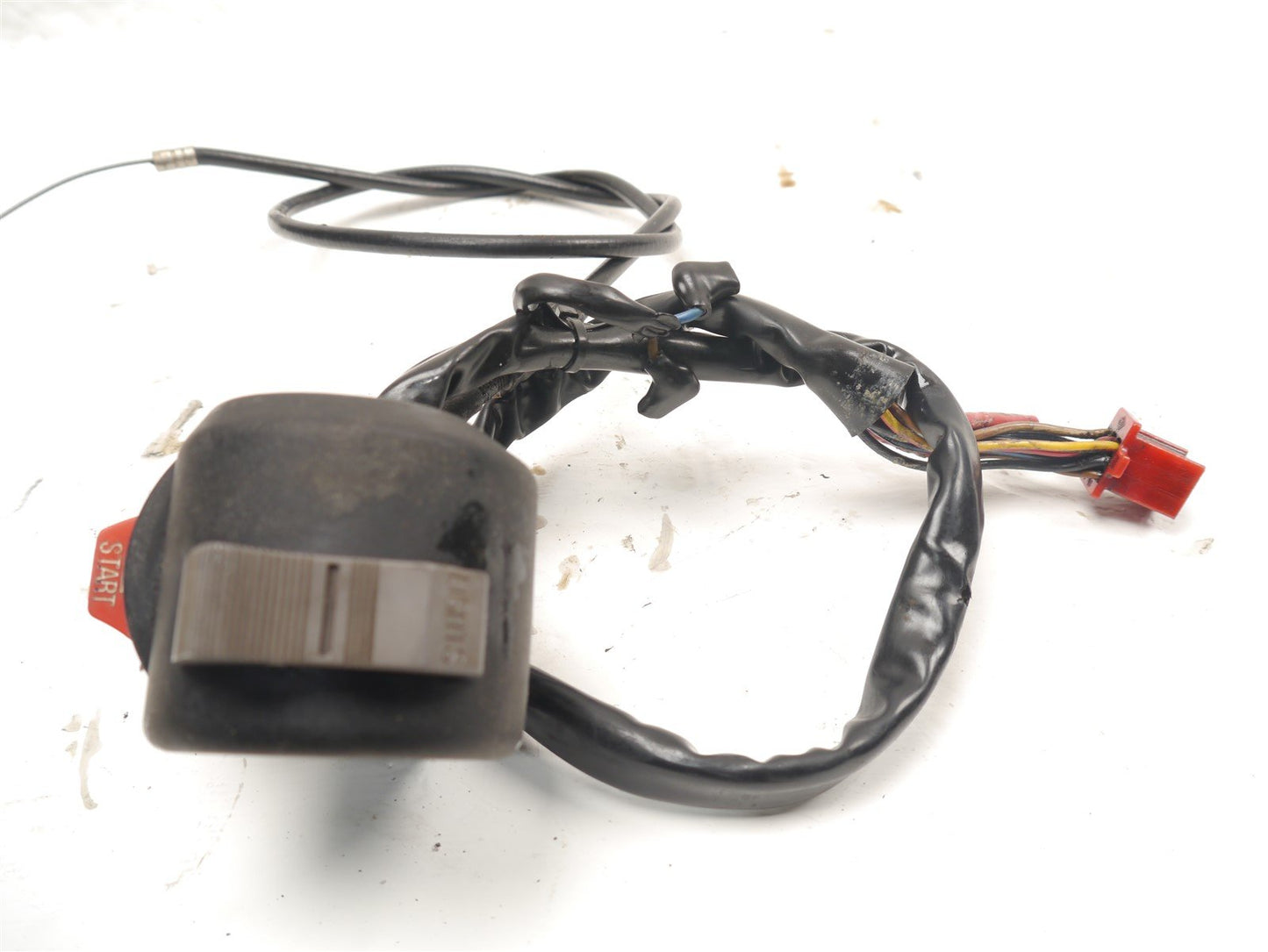 KAWASAKI Z550 F THROTTLE SWITCHGEAR