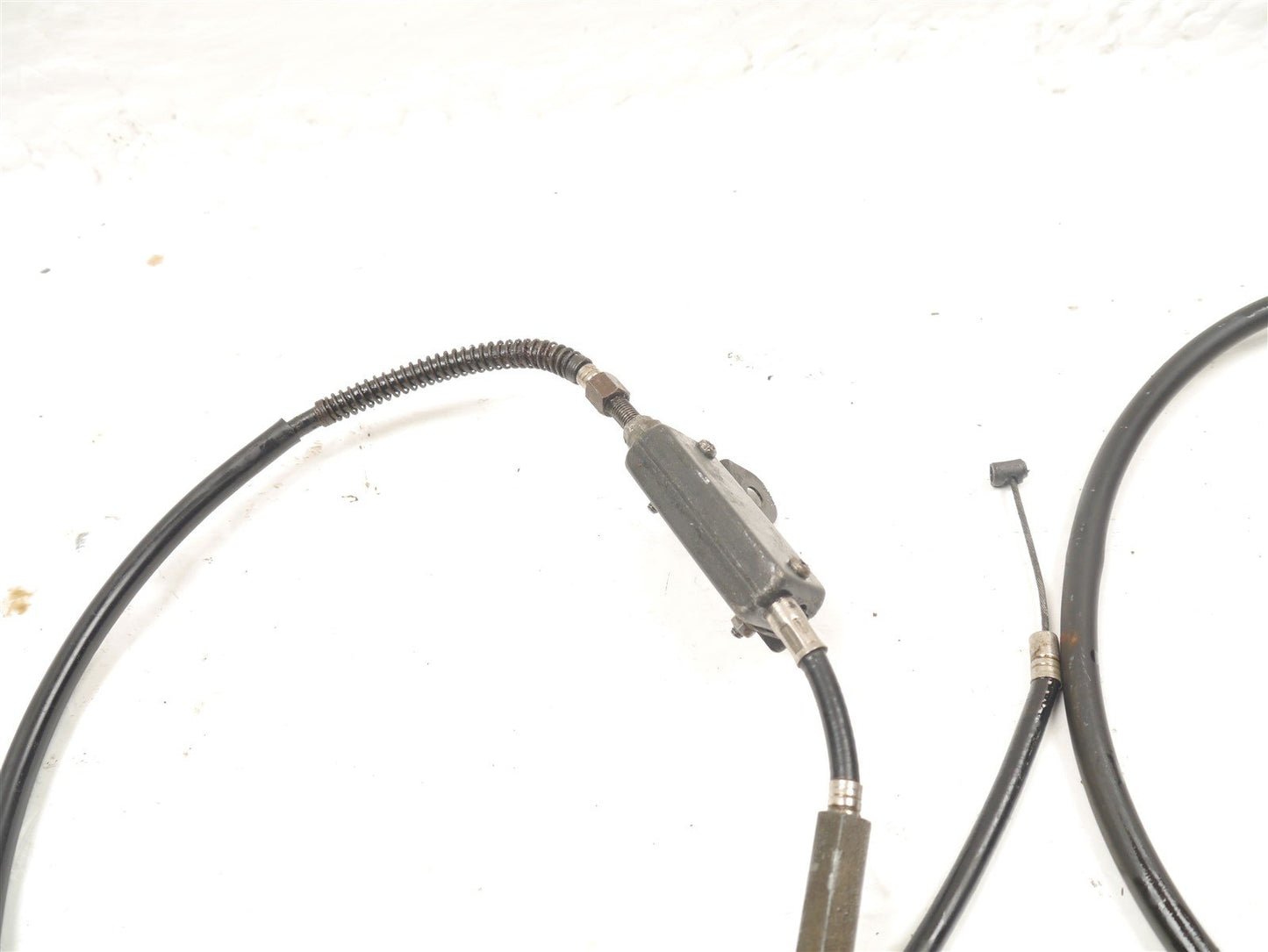 KAWASAKI Z550 F CLUTCH & SPEEDOMETER CABLES