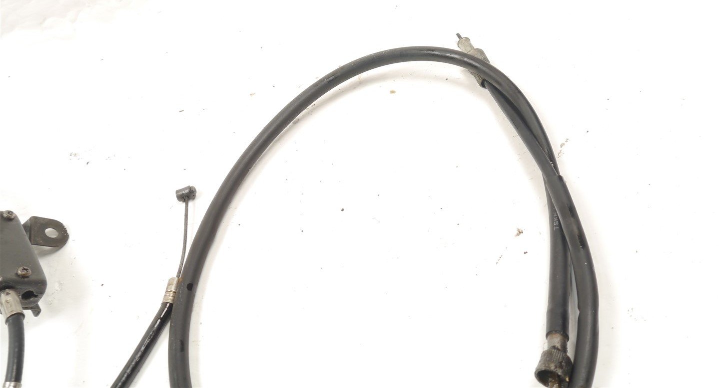 KAWASAKI Z550 F CLUTCH & SPEEDOMETER CABLES