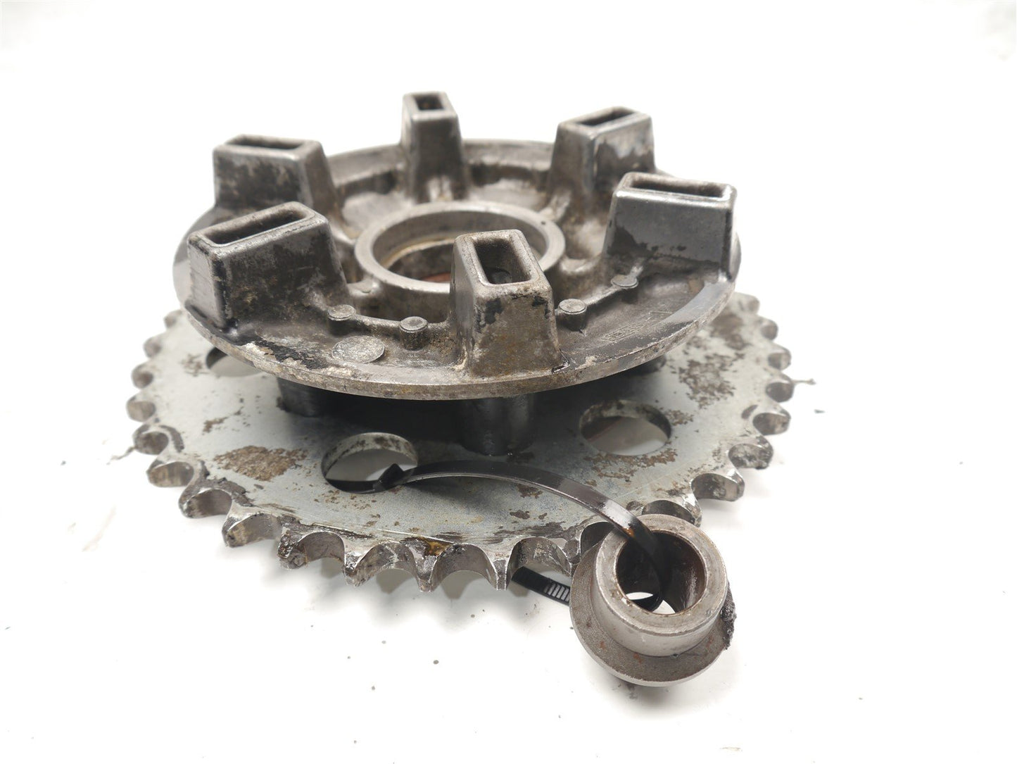 KAWASAKI Z550 F REAR SPROCKET CARRIER