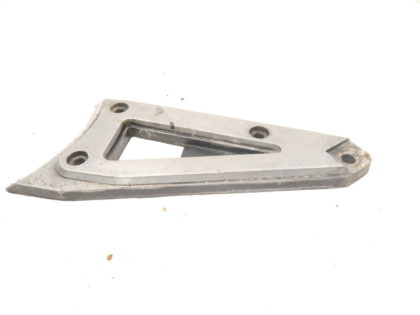 KAWASAKI Z550 F LEFT FOOTREST HANGER