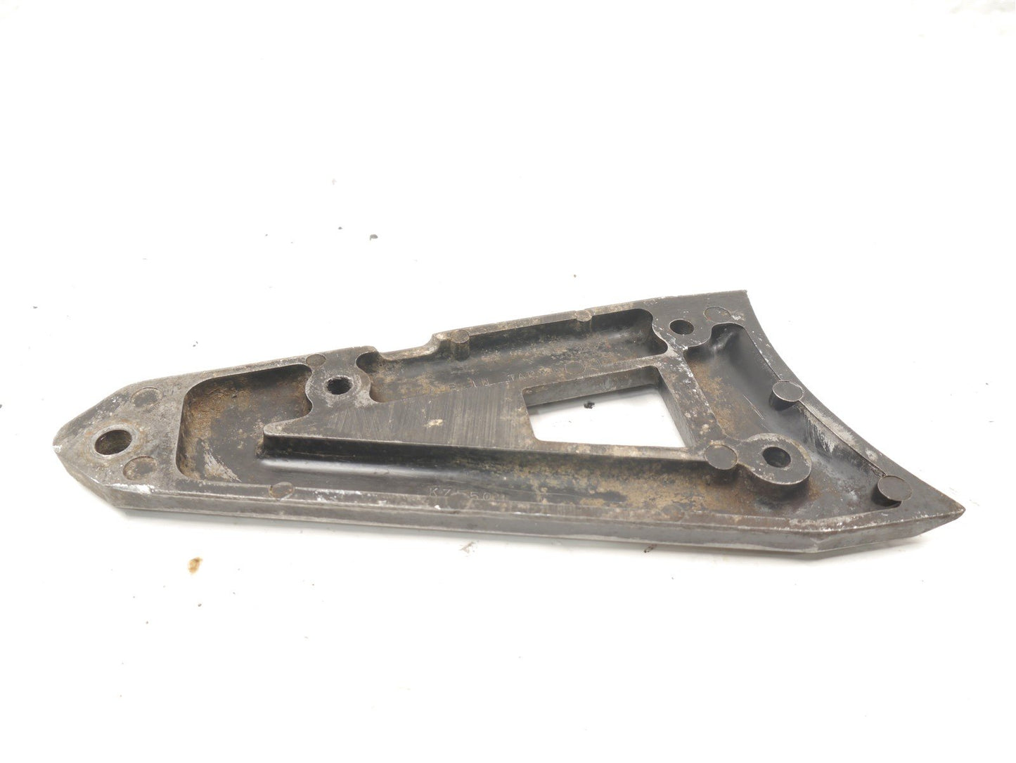 KAWASAKI Z550 F LEFT FOOTREST HANGER