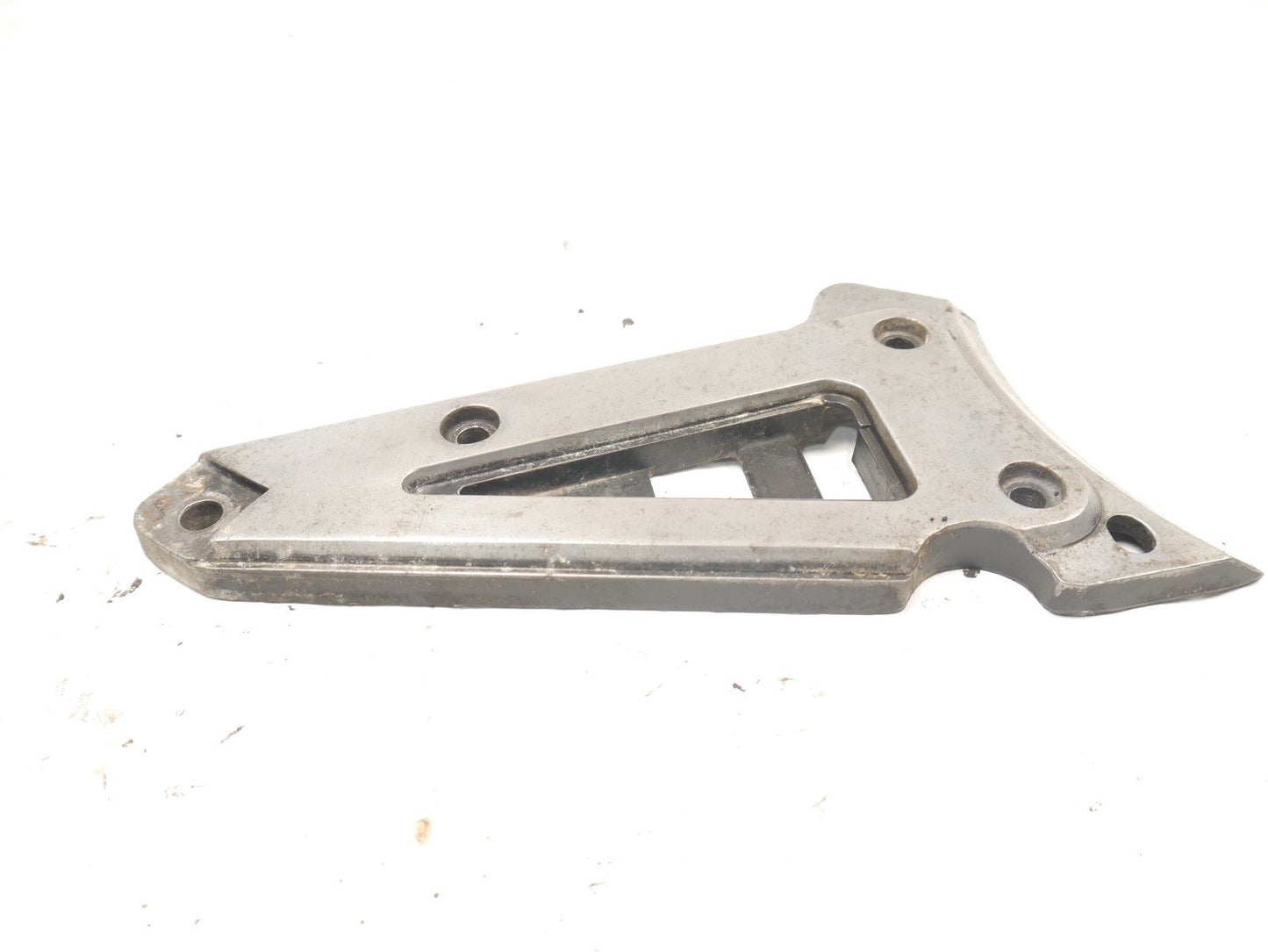 KAWASAKI Z550 F RIGHT FOOTREST HANGER