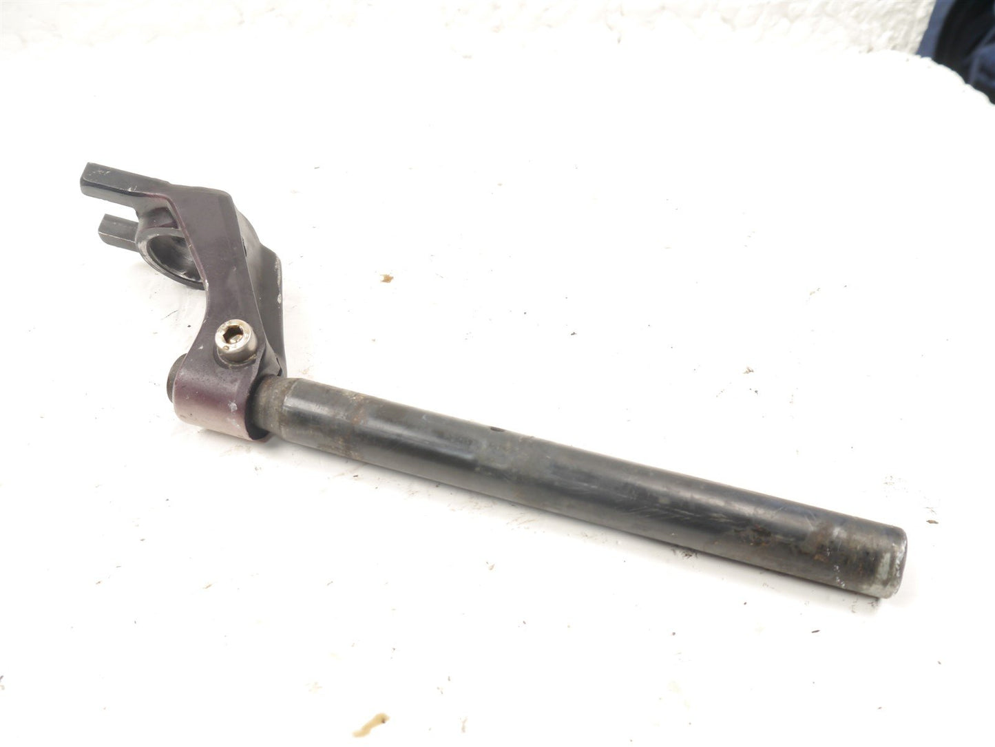 KAWASAKI Z550 F LEFT HANDLEBAR