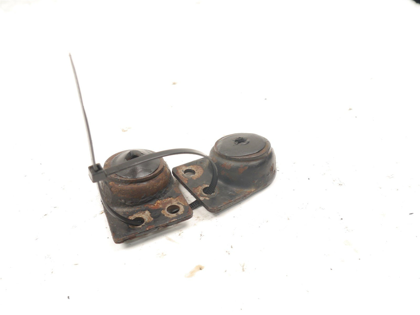 KAWASAKI Z550 F REAR INDICATOR MOUNTS