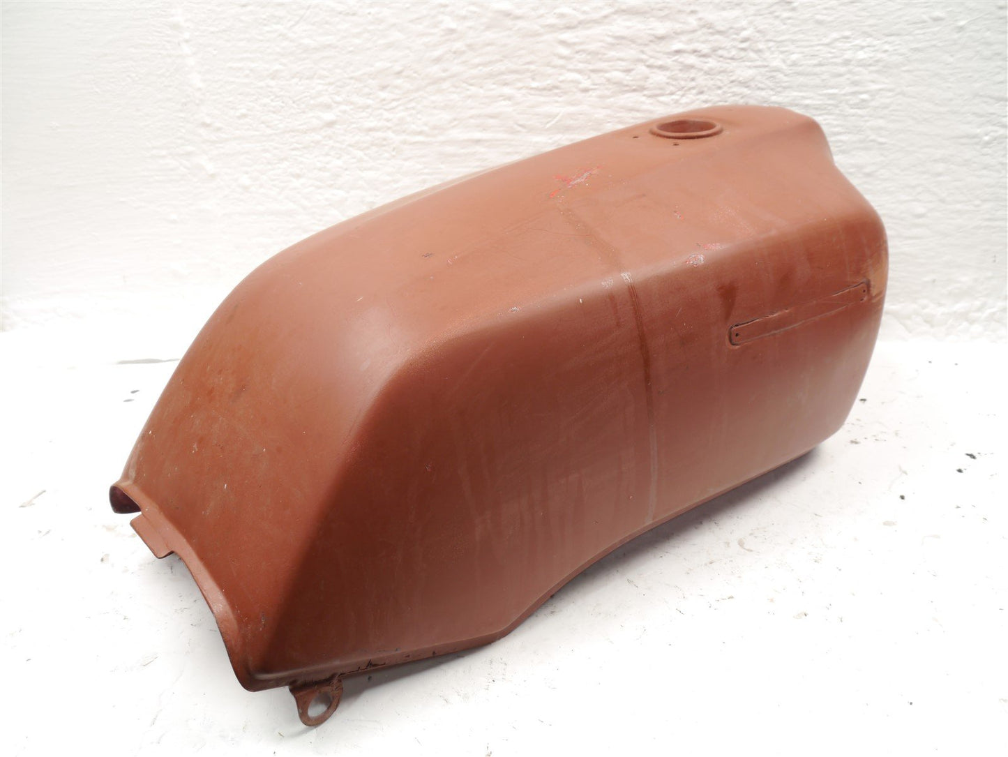 KAWASAKI Z550 F FUEL PETROL TANK (FOR REPAIR)
