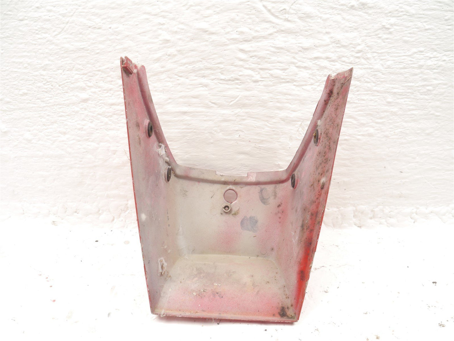 KAWASAKI Z550 F TAIL FAIRING (DAMAGED)