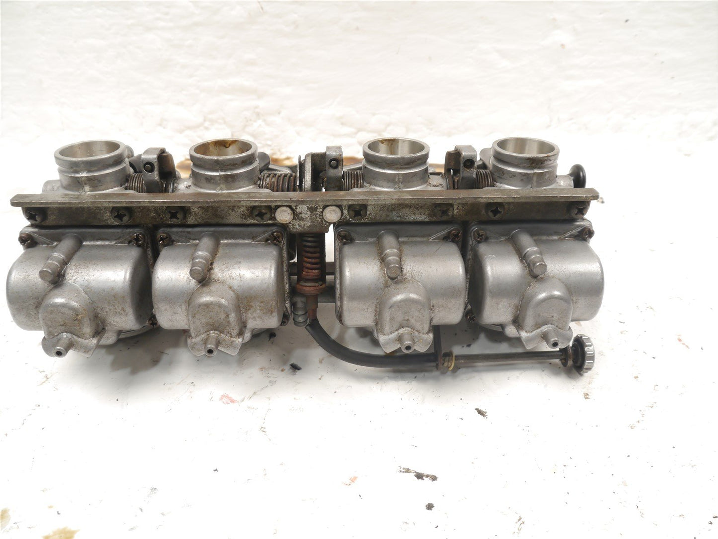 KAWASAKI Z550 F CARBURETTORS (FOR REBUILD)