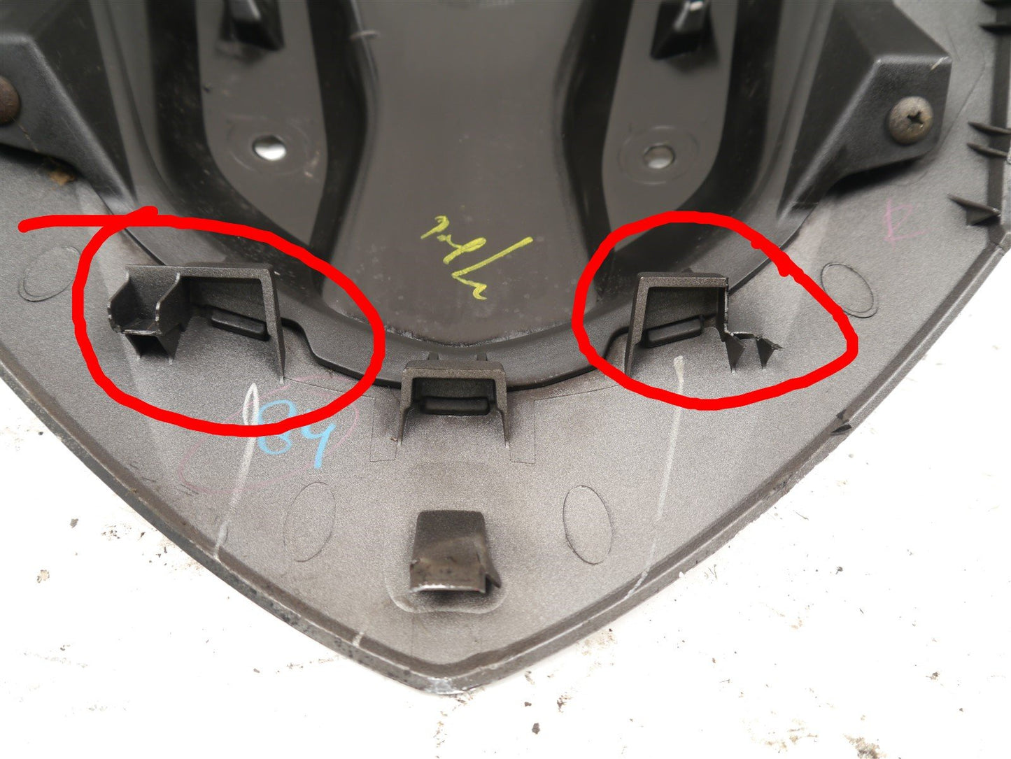 YAMAHA GPD125 NMAX 2015-2020 SCREEN FAIRING (WITH CRACKED OUTER FAIRING)